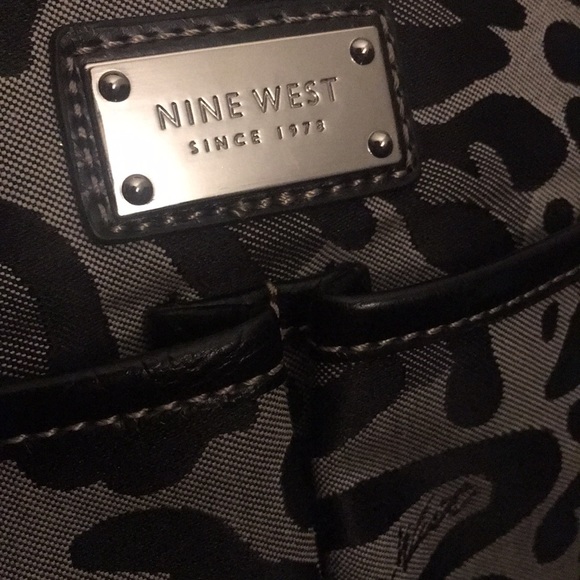 Nine West Crossbody Purse - Picture 2 of 4